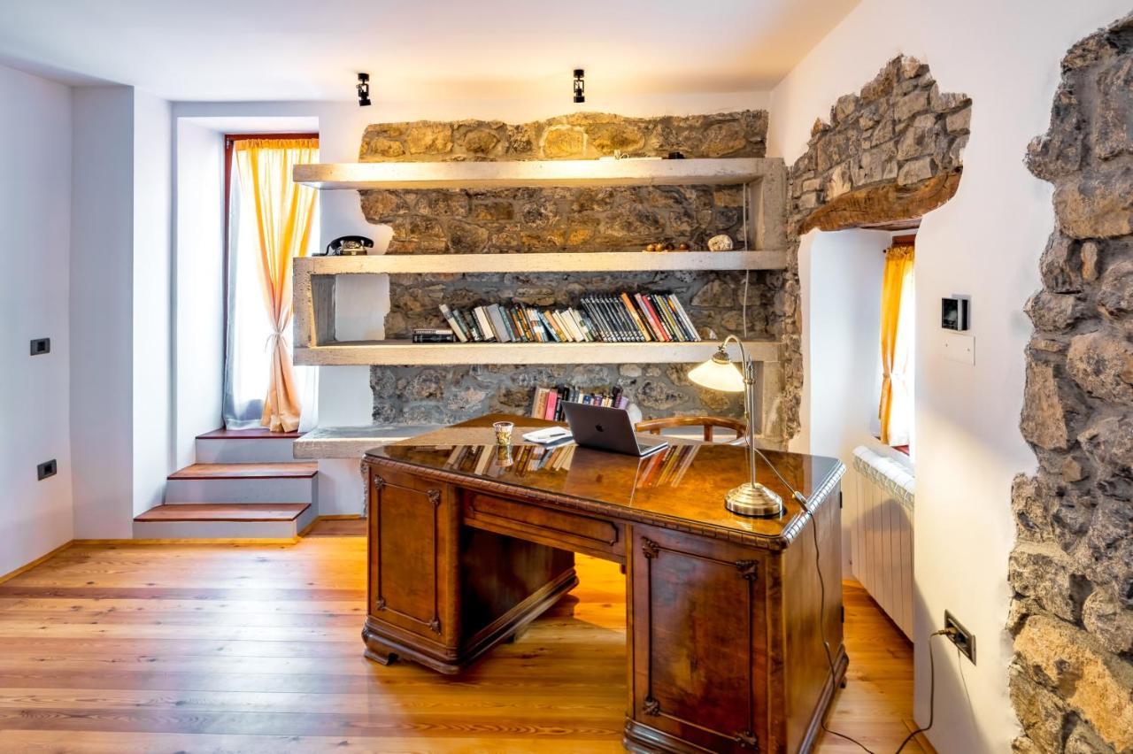 Villa Karst House Zan Pliskovica With Private Pool à Dutovlje Extérieur photo